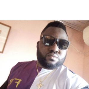 Meet your Posher, Chrishonda